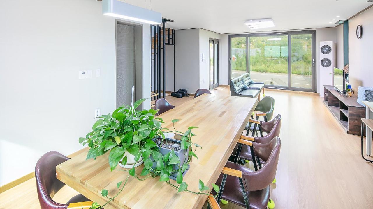 Leeon Guest House Incheon Esterno foto